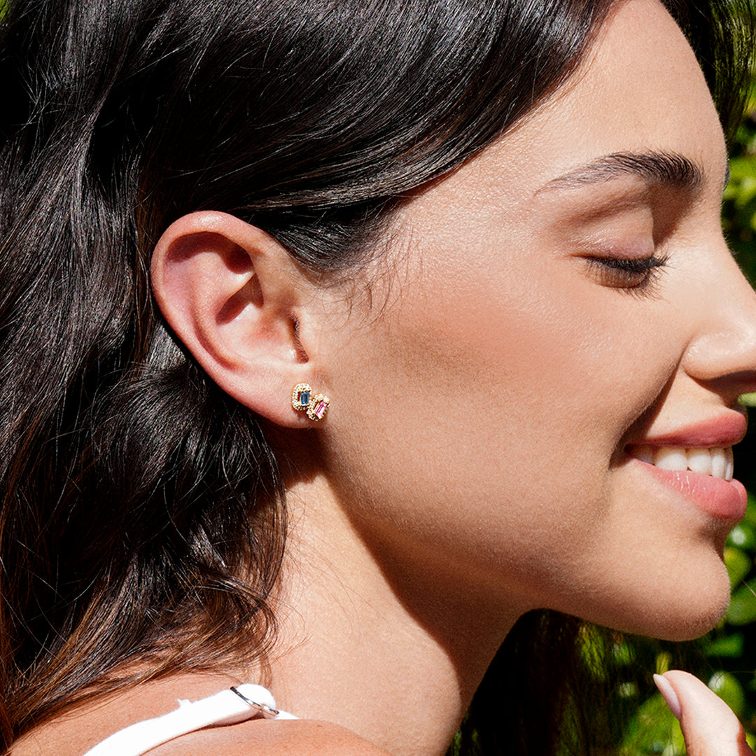 PENDIENTES ORO AMARILLO 18K DOBLES BARRETA TOPACIO LONDON Y TOPACIO ROSA