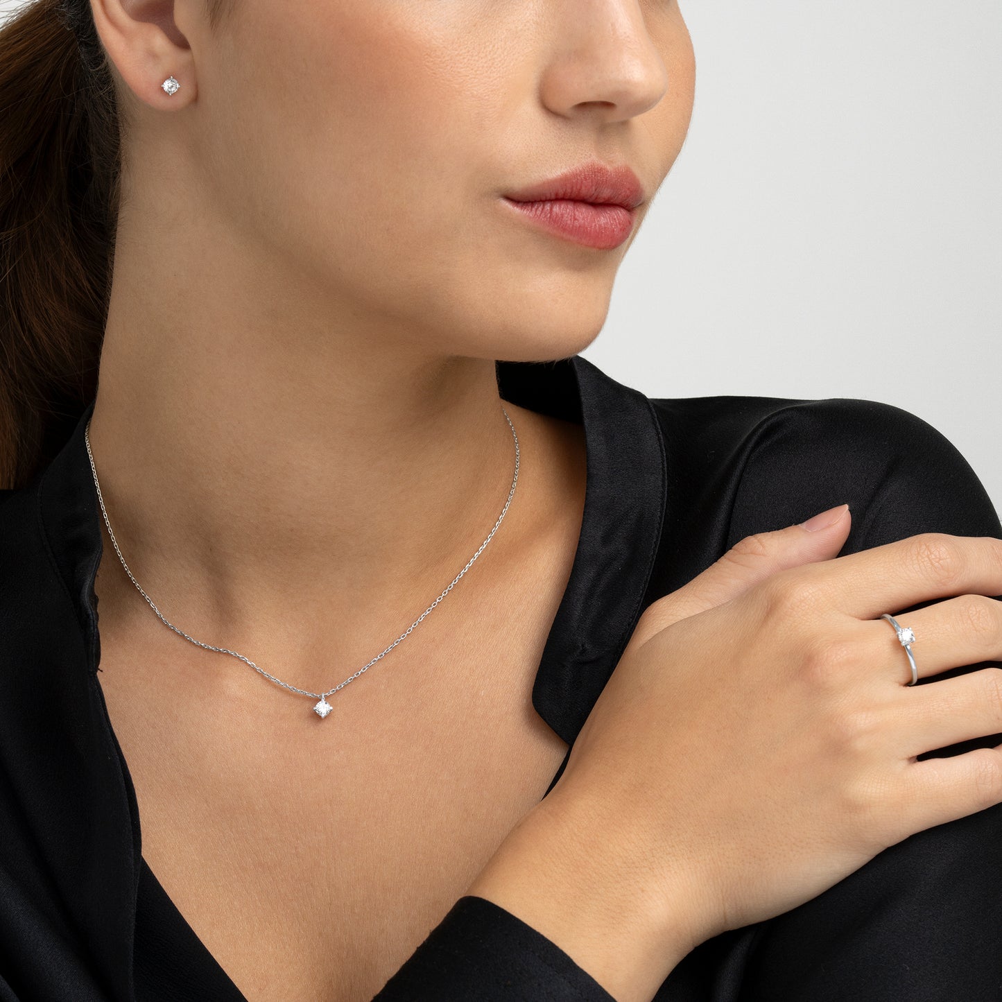 ANILLO SOLITARIO ORO BLANCO 18K Y DIAMANTE 0,25 CTS