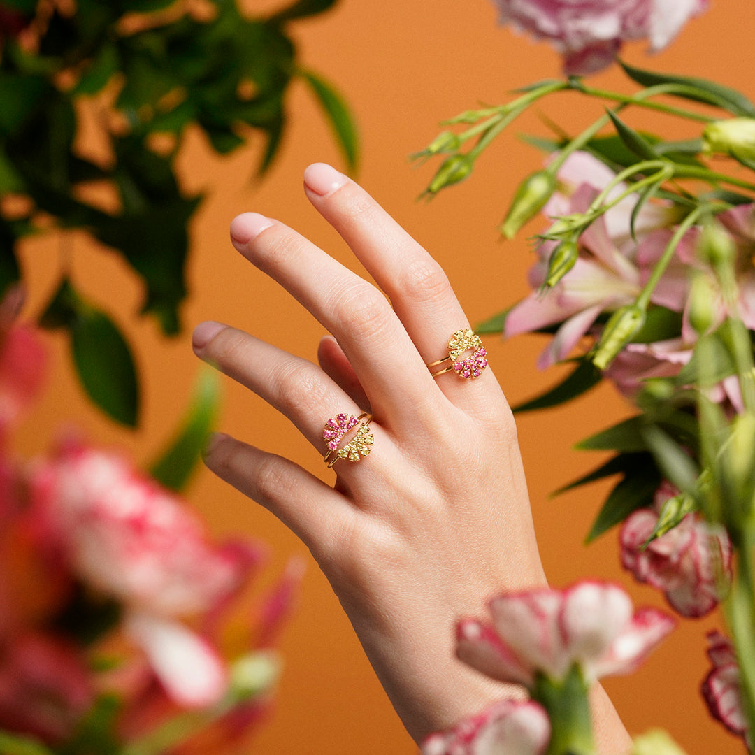 ANILLO ORO AMARILLO 18K ABANICO CON TOPACIO ROSA