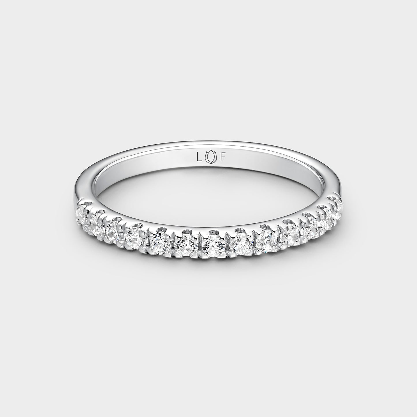 MEDIA ALIANZA ORO BLANCO 18K Y 13 DIAMANTES 0,325 CTS