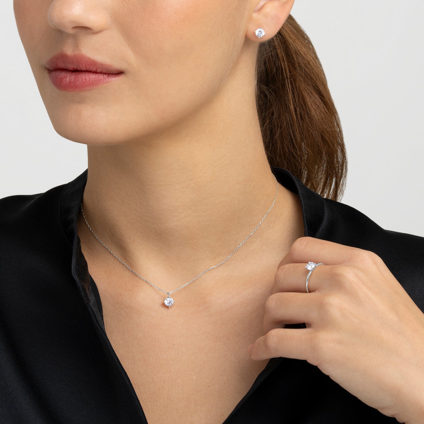 PENDIENTES ORO BLANCO 18K Y DIAMANTES 0,50 CTS